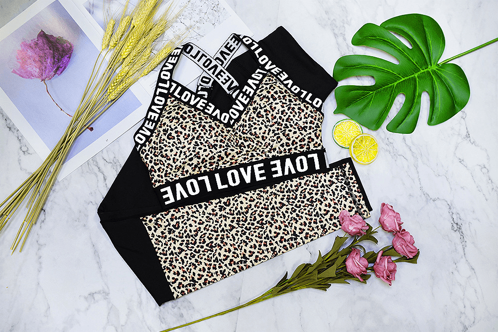Leopard Love Yoga Fitness Set - Fabric of Cultures