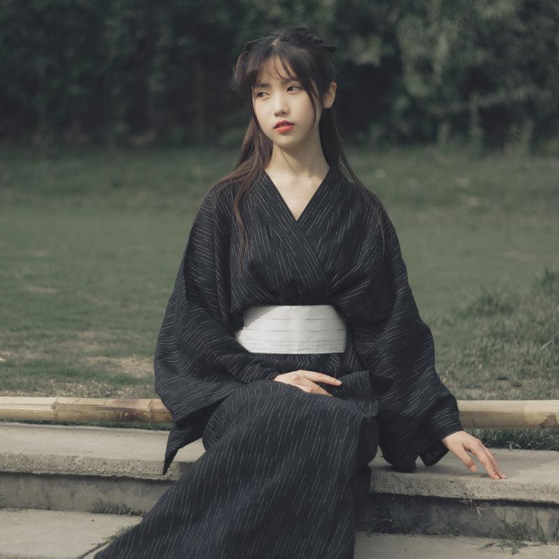 Samurai-inspired Kimono Bathrobe for Women - Fabric of Cultures